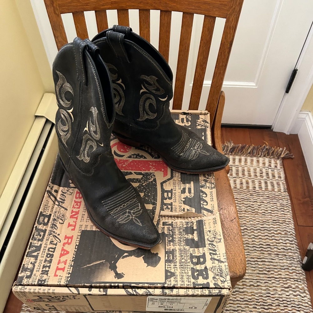 Justin western boots